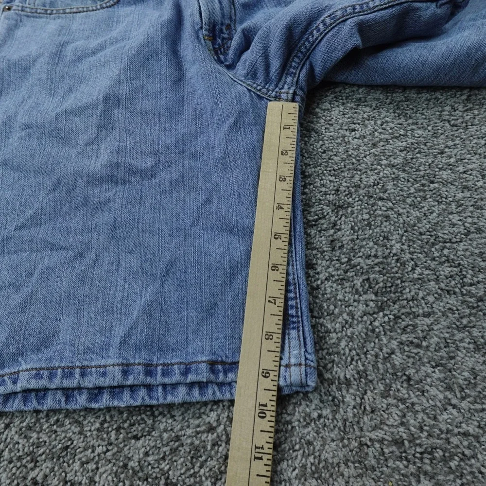 VTG Levis Shorts Mens 31 Light Blue Denim Jean Jorts 550 Relaxed Fit Dad Y2K 00s